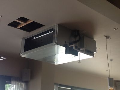 TOSHIBA KANALISIERTES SYSTEM GELIEFERT & EINGEBAUTE KLIMAANLAGE, Nachtclub-System