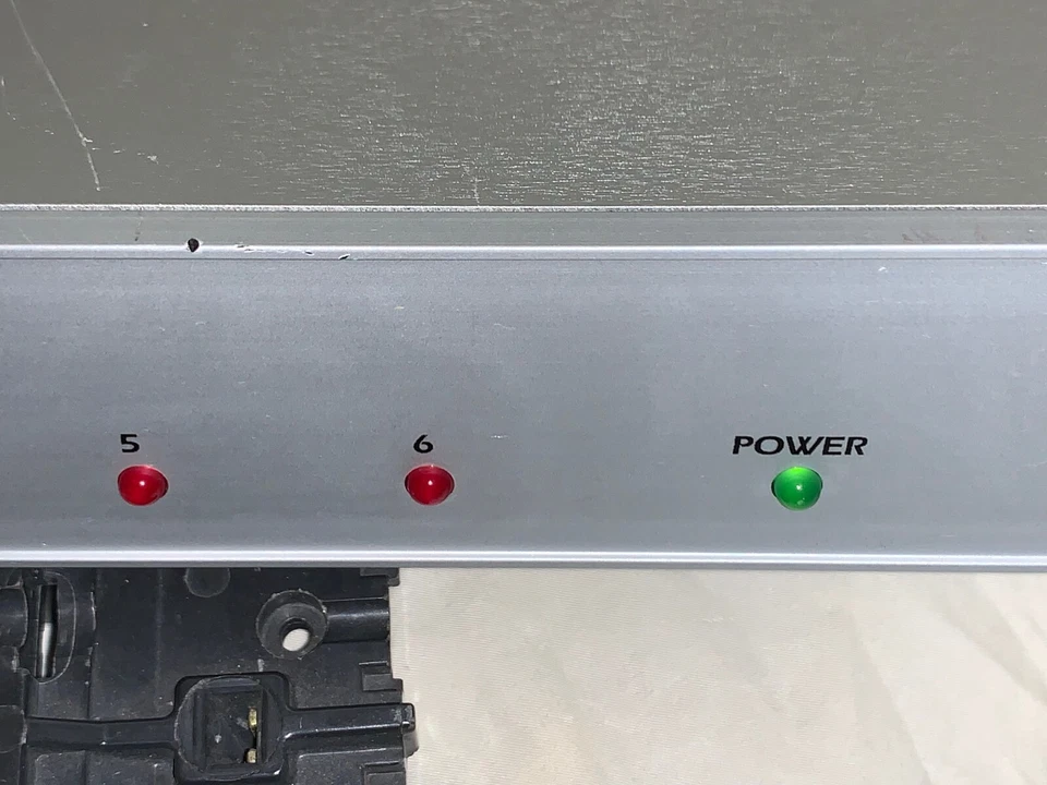 BayTech RPC-2 Rack Mount 1U 6-Outlet Remote Power Control Unit PDU - Image 3 of 4