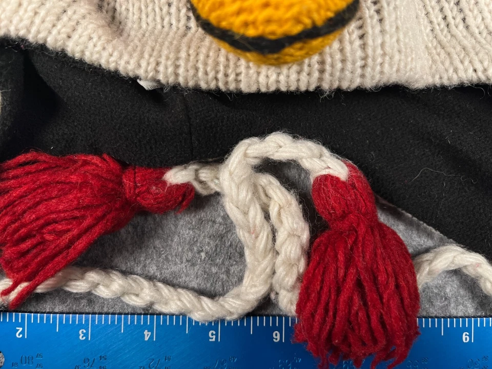 Red Angry Birds Beanie Toque Youth Tamanho Único Abas de Orelha de Lã Vermelha Pom Made Nepal - Imagem 2 de 4