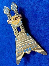 MADRID SPAIN ROYAL PALACE DOUBLE FACADE NECK FLYING V GUITAR Hard Rock Cafe PIN