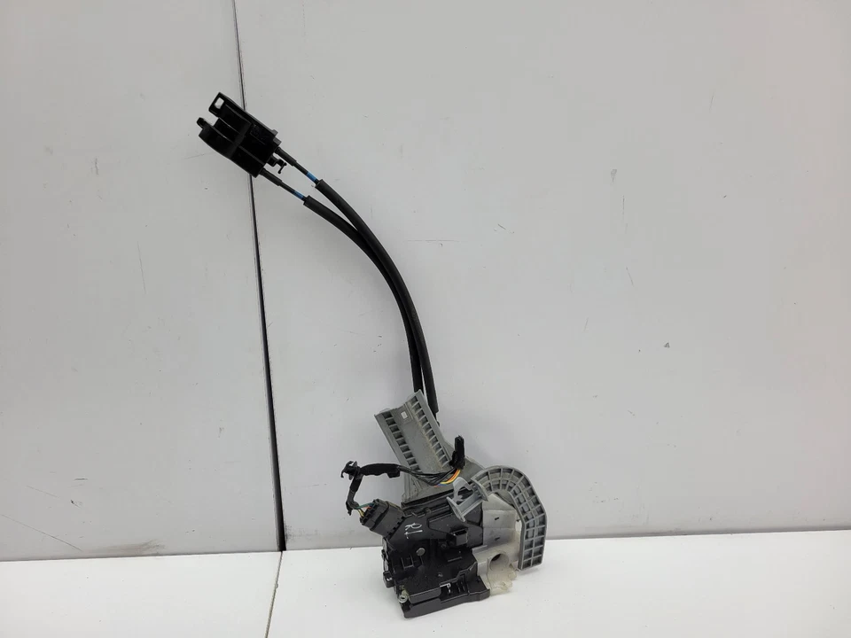 DOOR LOCK REAR LEFT PASSENGER SIDE 81410-D7610 HYUNDAI TUCSON MK3 TL 2018 - Image 2 of 4