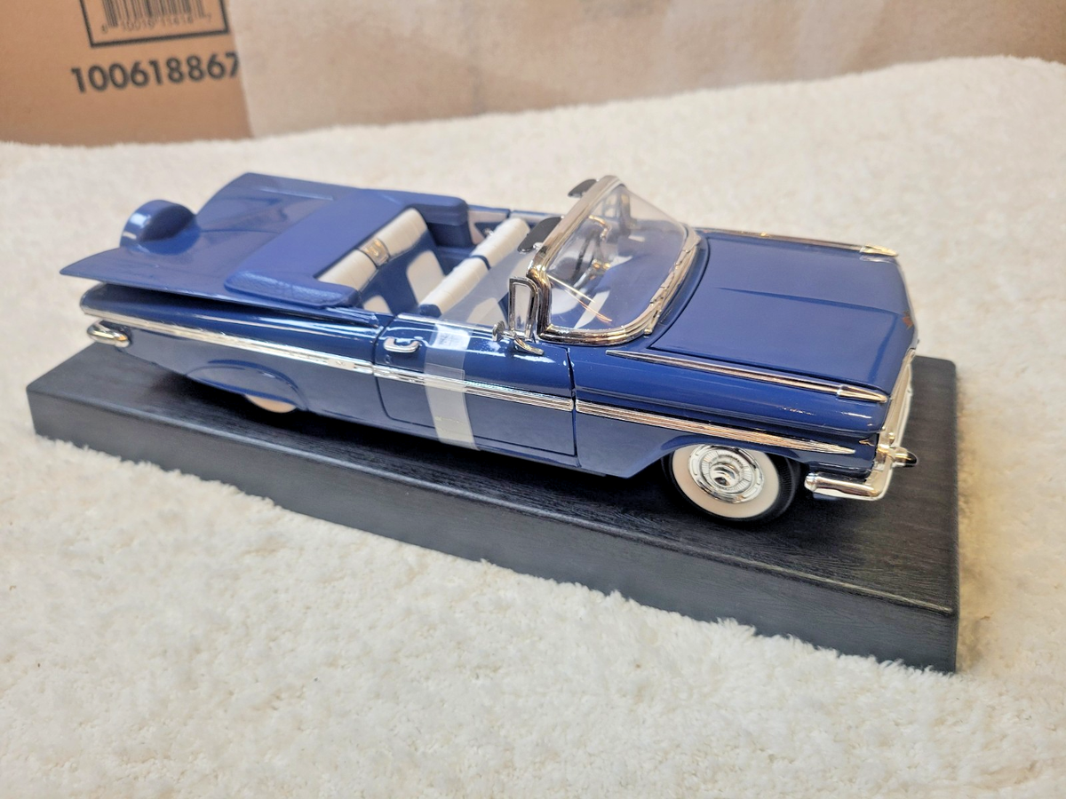1959 Chevy Impala Convertible 1:18 Road Legends Diecast | eBay