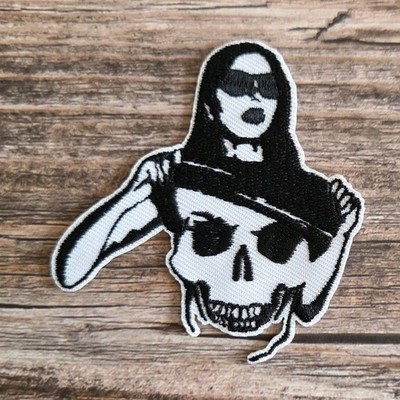 Gothic Pin Up Skull Flasher 90'S Skater Streetwear Punk Rock Iron on Patch