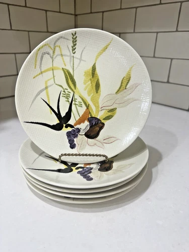 Set Of 5 RED WING POTTERY USA CAPISTRANO Salad Desert 7 7/8 Inch PLATES Vintage