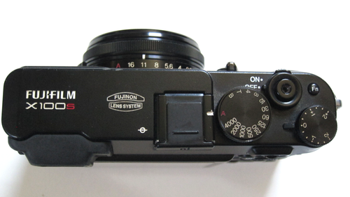 Fujifilm X100S Digital Camera - Black - Picture 6 of 14