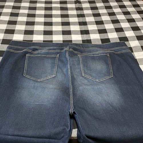 ¡COMO NUEVO! Jean ajustado súper elástico Torrid Pull On talla grande 5R x 29 - Imagen 11 de 14