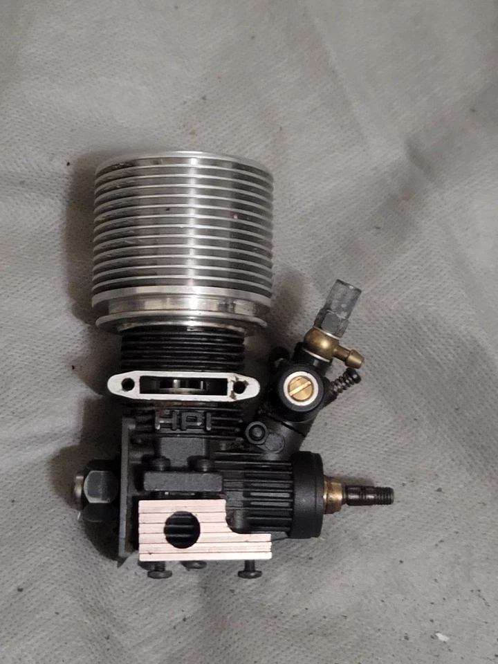 VINTAGE HPI 18 3.0 USED WITH OPTION NOVA COOLING HEAD COMPRESSION RARE DONT MISS - Image 4 of 4