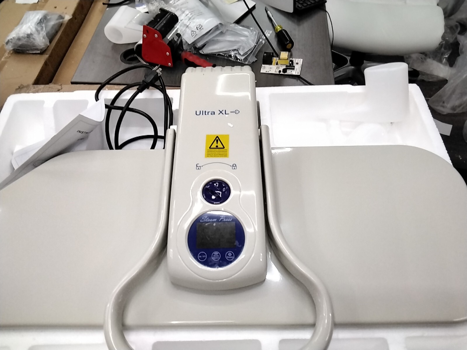 SpeedyPress 36"Oversized Iron Steam Press Delivers 100 Lbs. of Pressing Pressure 637632874565 eBay