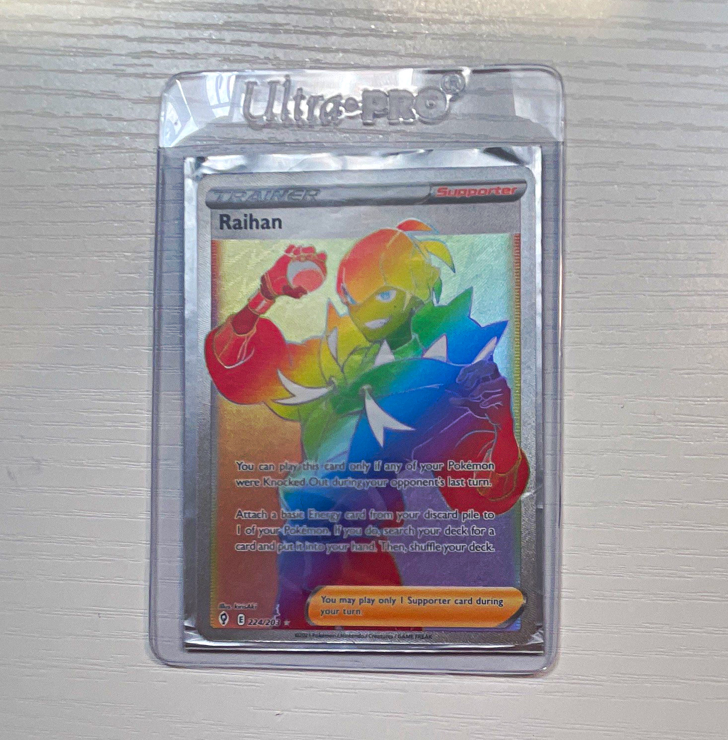 The Pokémon Company Raihan 224/203 Evolving Skies Full Art Holo Secret Rare ENG