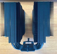 Noctua NH-D15 chromax.black 82.52 CFM dual tower CPU cooler, in original package