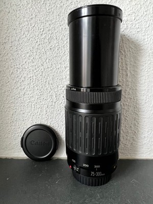 Canon EF 75-300mm f/4.0-5.6 Zoomobjektiv EOS Vollformat AF Zoom Lens Tele