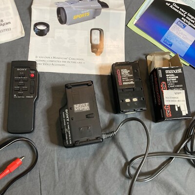 動作品　SONY VideoHi8 HANDYCAM CCD-TR830 ② SONY VideoHi8 HANDYCAM CCD-TR830 ビデオカメラ - メルカリ