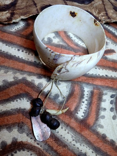 PNG Conus Muschel Armband Trobriand Inseln Währung 20. Jahrhundert mit Charms - Bild 5 von 18