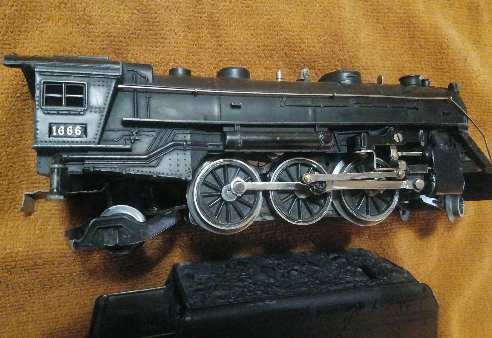 lionel 027 engine 1666