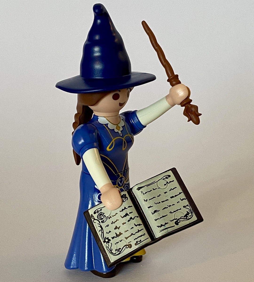 Playmobil Series 19 Witch Figure