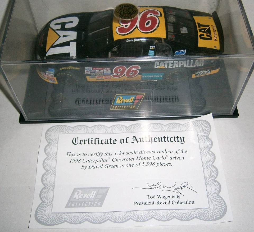 David Green NASCAR Revell Collection 1998 Caterpillar 1:24 Diecast Car Foto 4 de 4