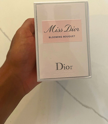 Dior Miss Dior Blooming Bouquet Eau de Toilette Spray 3.4 fl oz Regular