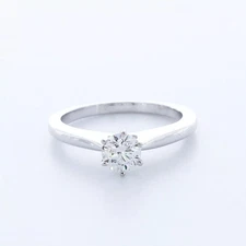 Solitaire Engagement Ring Classic 14K Gold 0.76 CT Round Lab-Grown Diamond D VS1