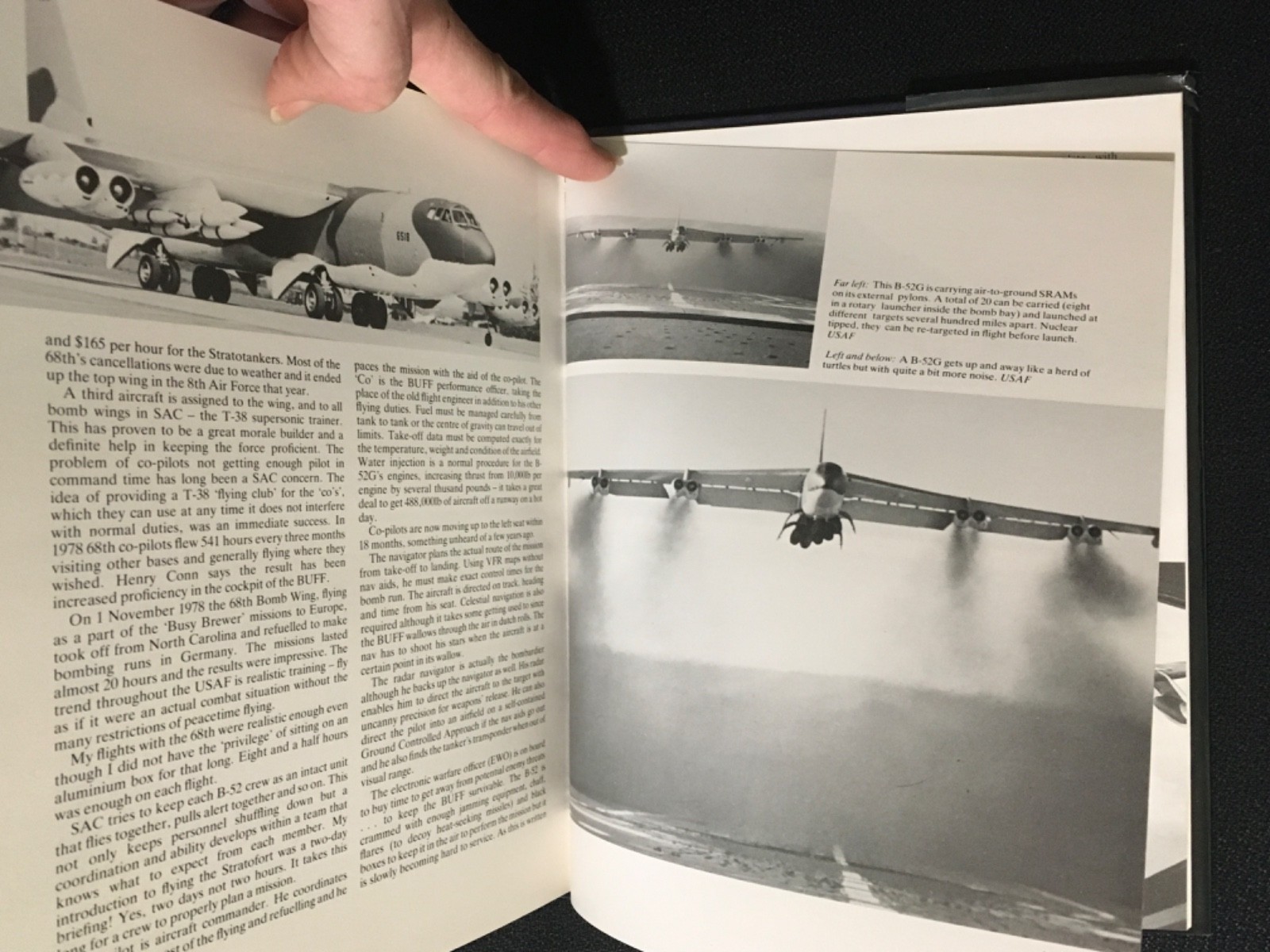 B-52 STRATOFORTRESS Military Aircraft Aviation History Specs Vintage 1981 HC/DJ