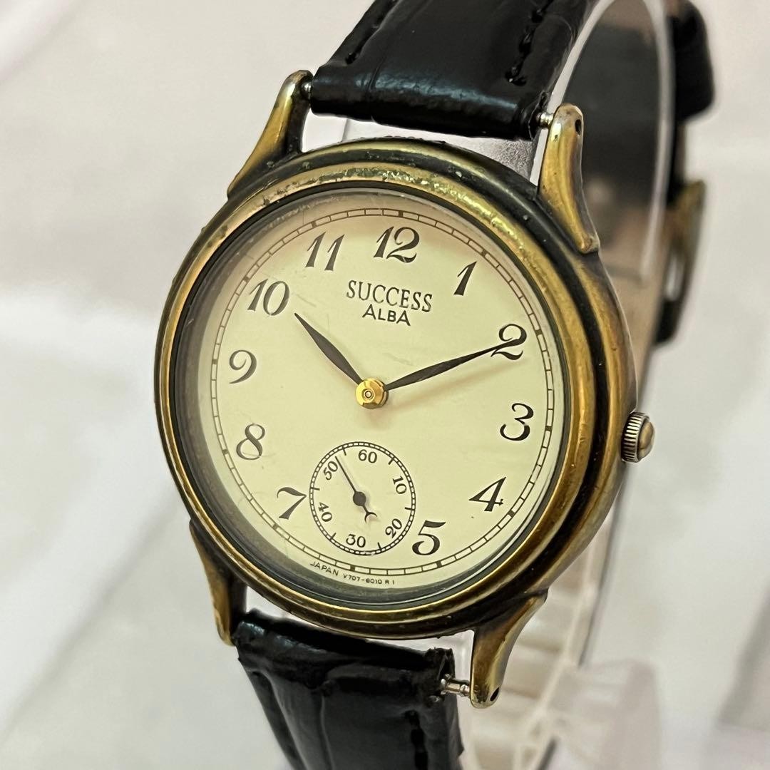 Watch ALBA Approximately Case Quartz V707-6000 SEIKO 30.7mm Size Gold - vintagewatches.pk