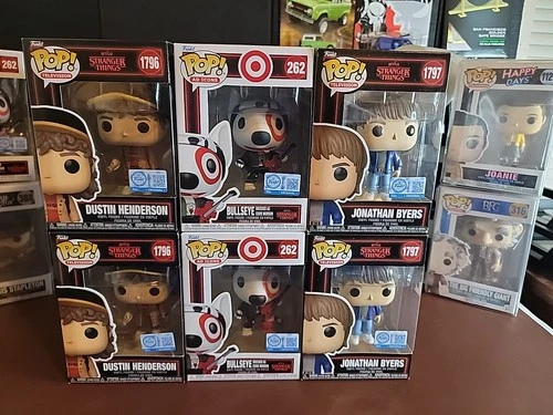 Funko Pop Lot! Stranger Things D. Henderson, J. Byers #1796 & #1797 & Bullseye