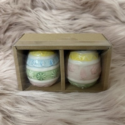 Ceramic Egg Shaped Salt & Pepper Shaker Set, Easter, Multicolor, Novelty