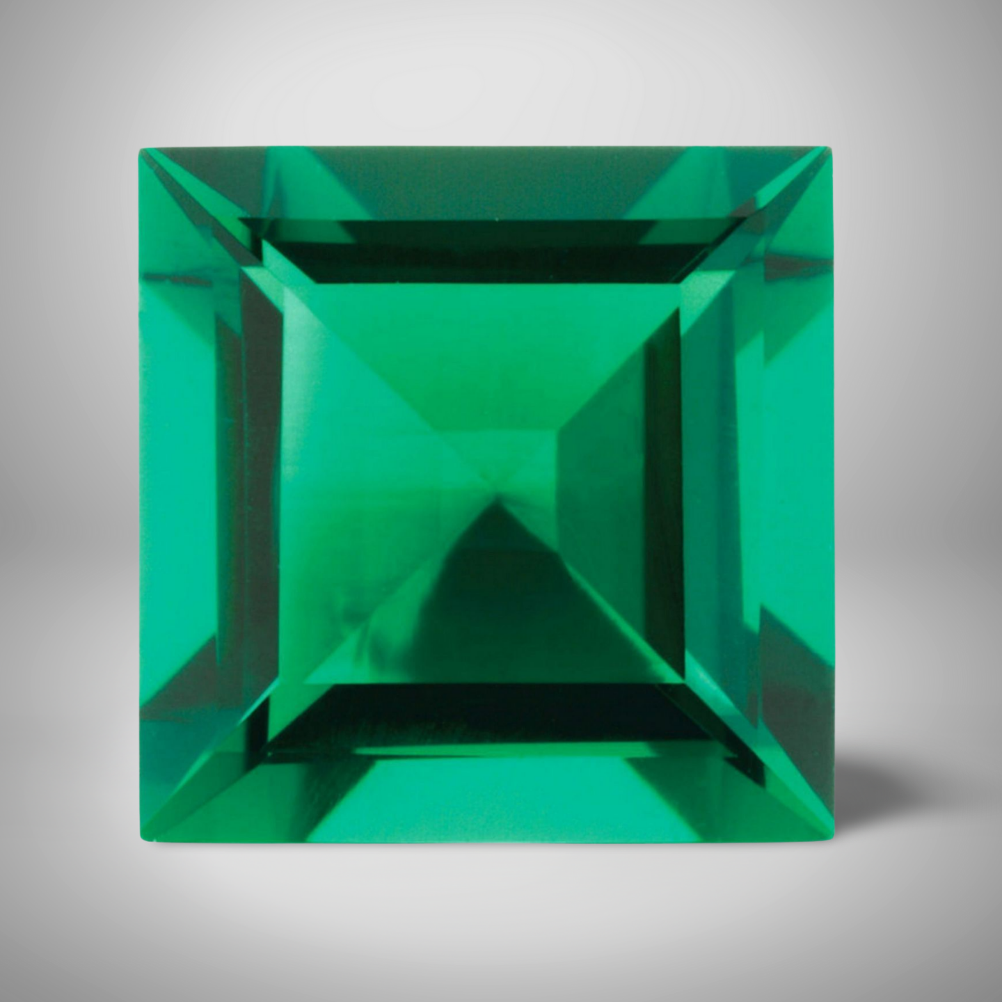 4.52 Ct AAA+ Emerald Square Cut Gemstone 11mm Precious Jewel