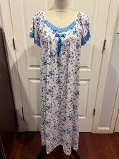 Women Short Sleeve White Nightgown Blue Floral Front Lace Sz L 47"L x 24"W