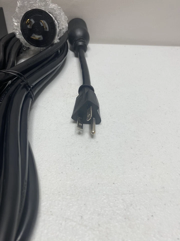 Eaton Single-Phase 12 outlet (15/20R) 10' Cord-ePDU ePBZ82- 16A-100-127V New - Image 4 of 4