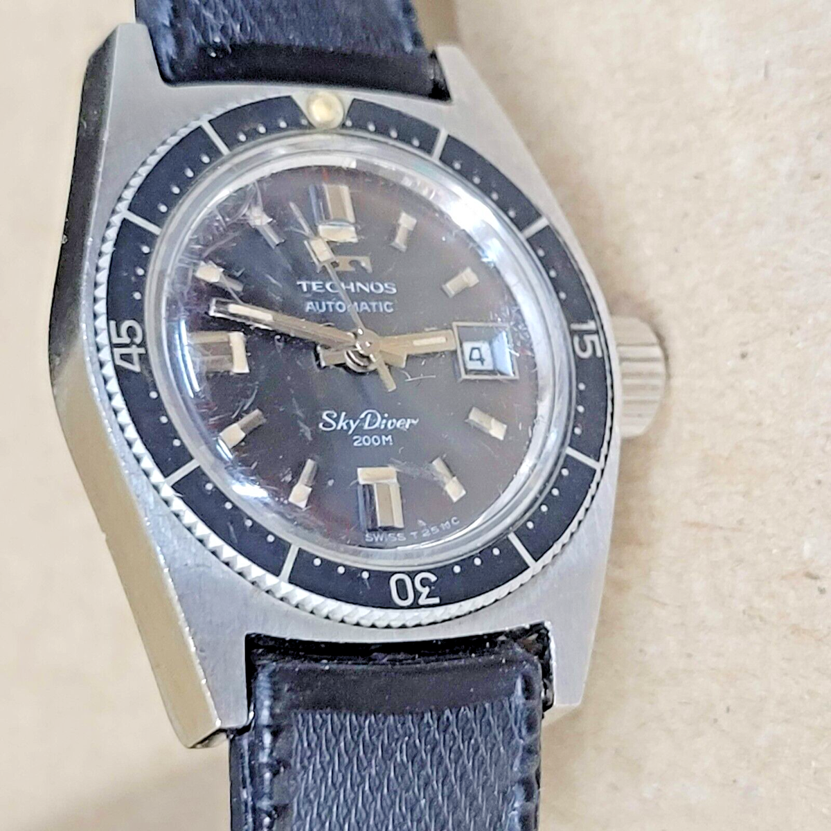 動作品 TECHNOS SKY DIVER 200m メンズ クオーツ TECHNOS SKY DIVER AUTOMATIC PROFESSIONAL 200M | eBay
