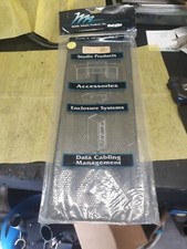 Middle Atlantic VT4, 4SP PERFORATED VENT PANEL