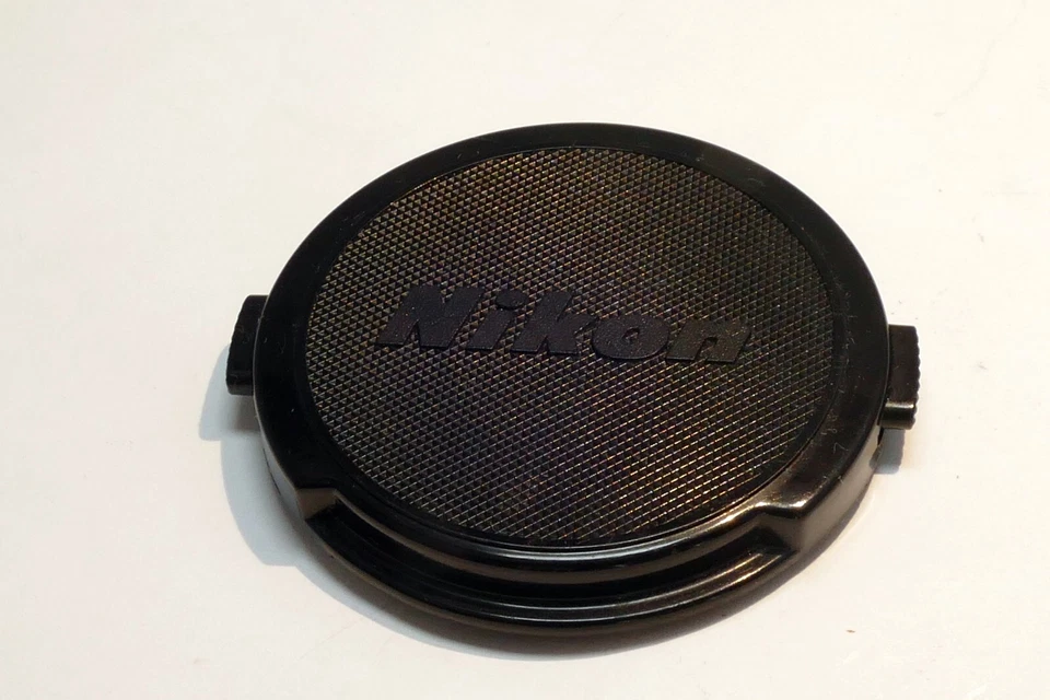 Nikon 52mm rim Lens Front Cap for 85mm f2 Ai-s Nikkor  BLACK - genuine OEM - Image 2 of 4