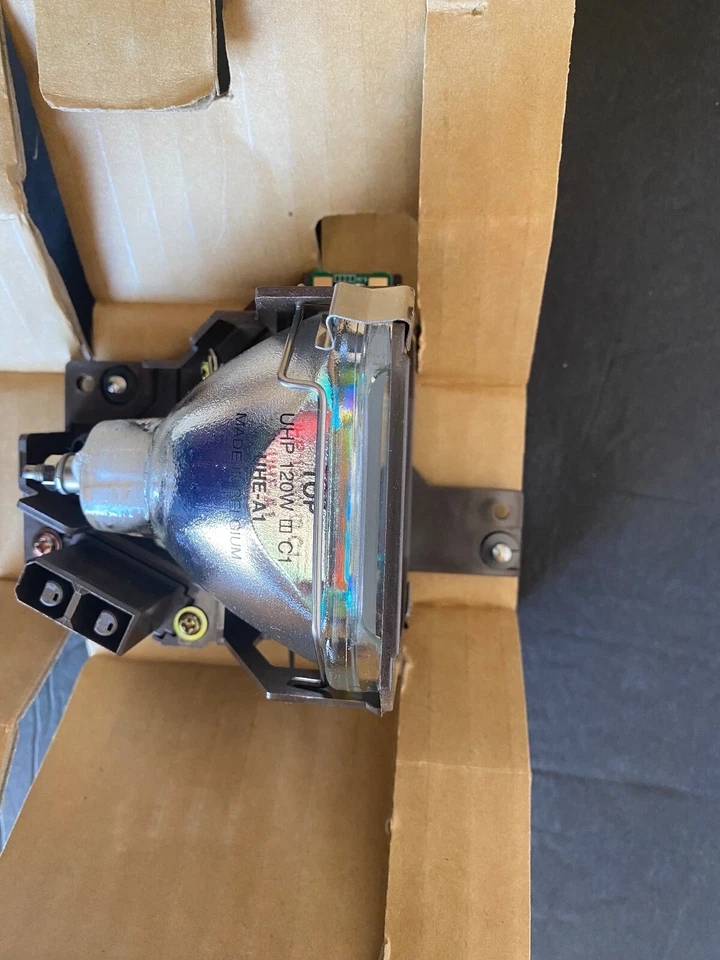 Lámpara Proyector InFocus LP750 UHP 120W UHE-A1 Bélgica Foto 3 de 4