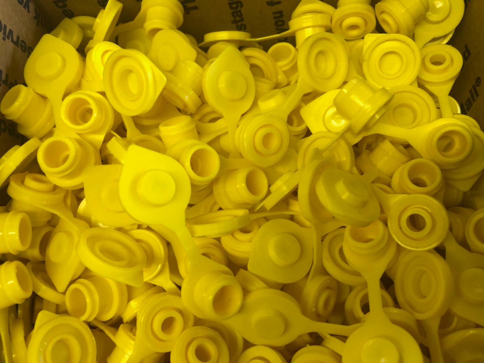 YELLOW GAS & FUEL CAN VENT LIKE EZ POUR 1/2" HOLE & EASY TO INSTALL eBay