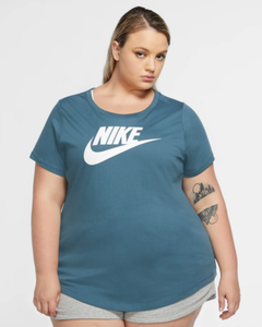 plus size nike wear
