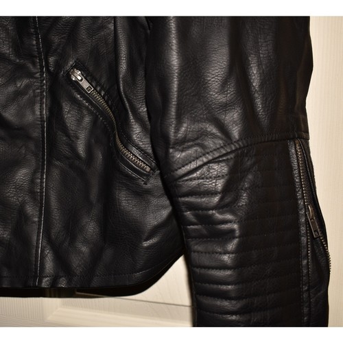 TORRID $110 Black Faux Leather Collarless Moto Jacket Zip Front 2 / 2X - Picture 3 of 4