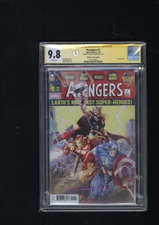 MARVEL AVENGERS #1 MIDTOWN CGC 9.8 SIGNED BY CLAYTON CRAIN