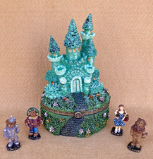 Boyds Bears 2010 Emerald City w Dorothy Plus Others...Road to Oz TB 2514/4000