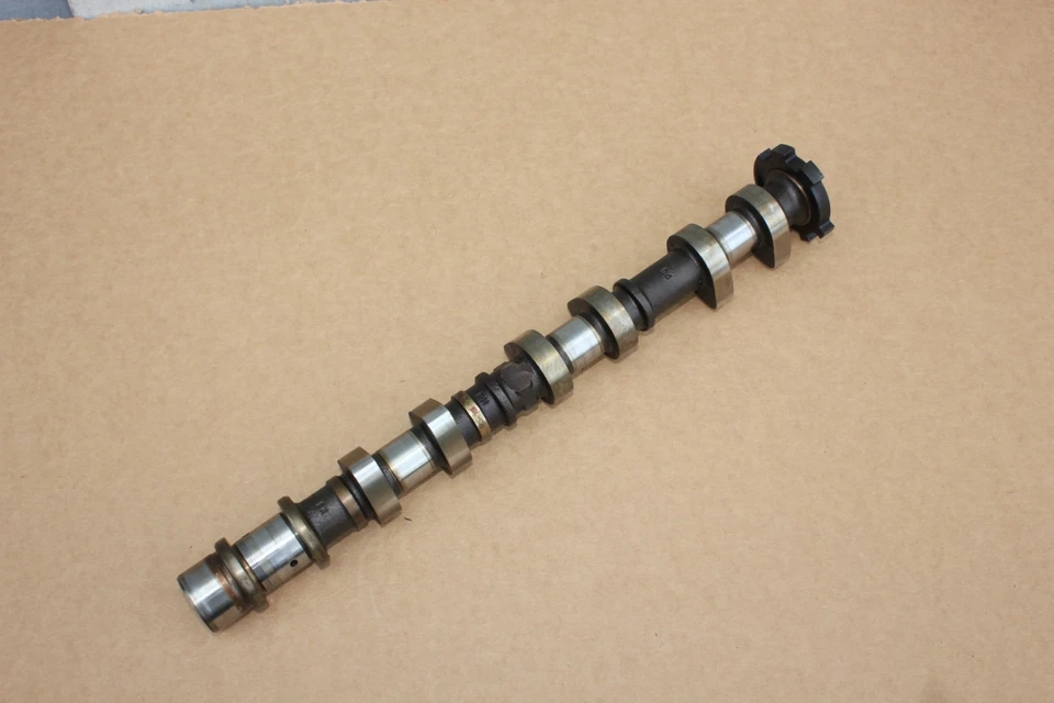 Árbol de levas de escape del lado derecho del motor OEM PARA HYUNDAI SANTA FE 2013-2018 3,3 L Foto 3 de 4