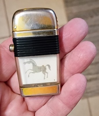 Vintage ''SCRIPTO'' VU-LIGHTER Black Band....Gold....TROJAN HORSE?