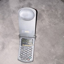 Motorola StarTAC 6000e Vintage Flip Cell Phone Black Classic Mobile Model 6000e