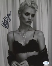 Wallis Day Krypton Autographed Signed 8x10 Photo COA