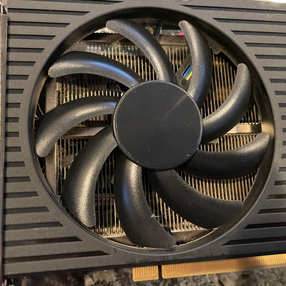 Dell NVIDIA GeForce RTX 3060Ti 8GB GDDR6 256-bit GPU, 1x HDMI, 3x