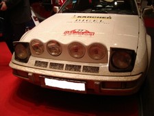 Rallye-Zusatzlampen-Verkleidung mit 4 HELLA -Scheinwerfer für  Porsche 924/944!
