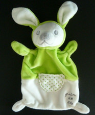 *. DOUDOU PLAT GRAIN DE BLE ZANNIER LAPIN VERT BLANC CAPUCHE POCHE ETOILE NEUF*