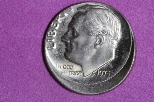 ESTATE FIND 1973 - P OFF CENTER ROOSEVELT DIME!!  #N08393