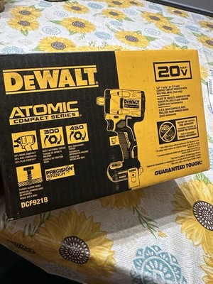DEWALT ATOMIC DCF921B 20V MAX 1/2 in Compact Impact Wrench 450 ft-lbs