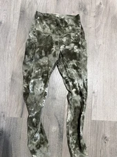 Lululemon Align High Camo Yoga Pants With Hip Phone Pocket Size 2