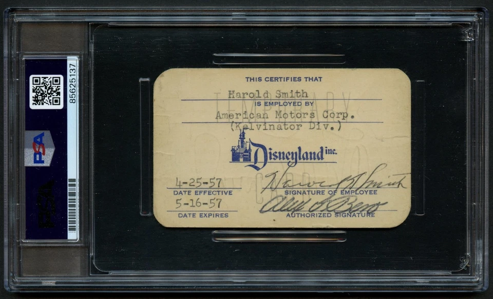 Insignia de Disneyland 1957 autógrafo firmado por Walt Disney (2,5x4) Phil Sears certificado y anuncio de servicio público Foto 2 de 3