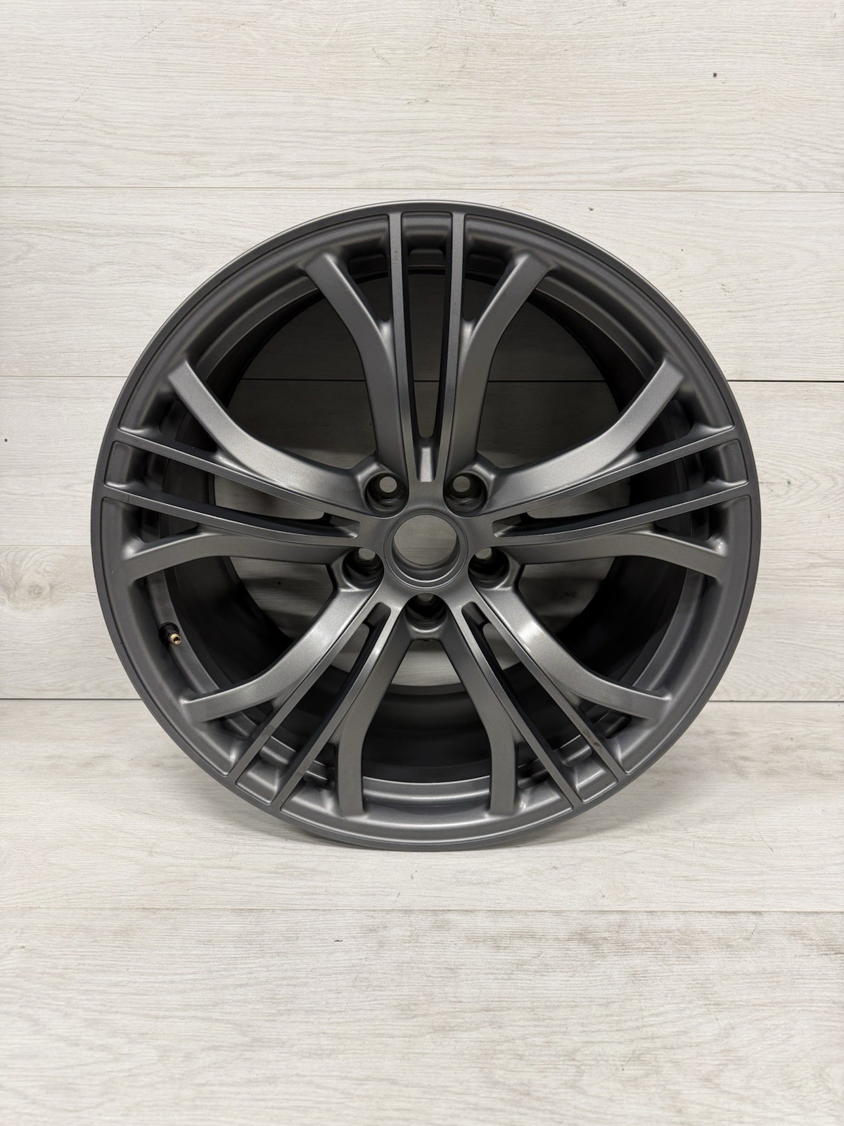 GENUINE OEM AUDI R8 19X11 REAR 5 DOUBLE SPOKE TITANIUM WHEEL RIM 420601025A